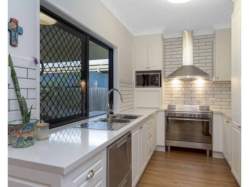 10 Eastlake Avenue, Idalia QLD 4811