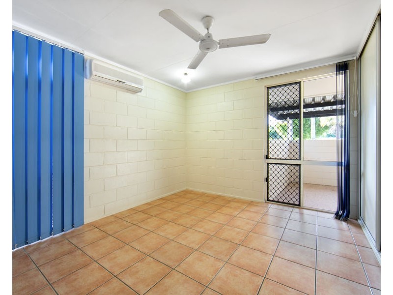 423 Ross River Road, Cranbrook QLD 4814