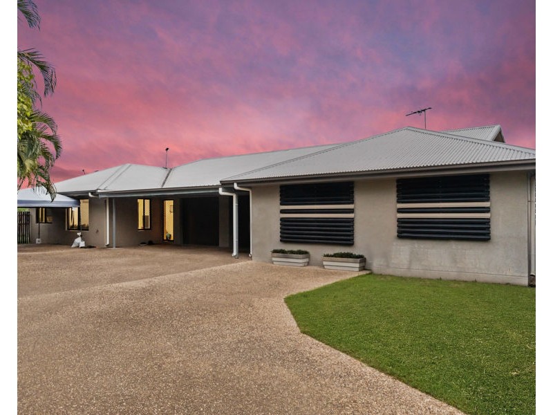 2/15 Chardonnay Drive, Condon QLD 4815