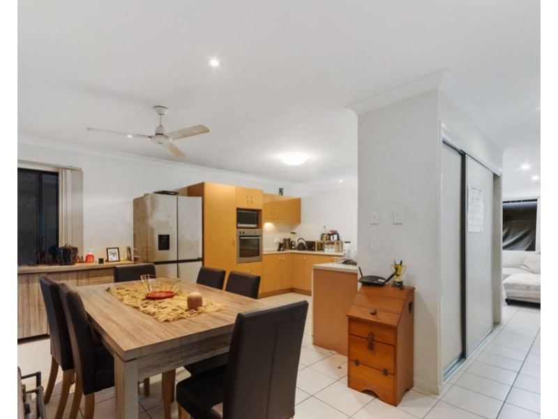 2/15 Chardonnay Drive, Condon QLD 4815