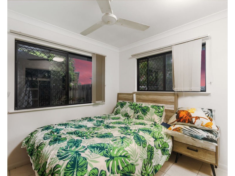 2/15 Chardonnay Drive, Condon QLD 4815