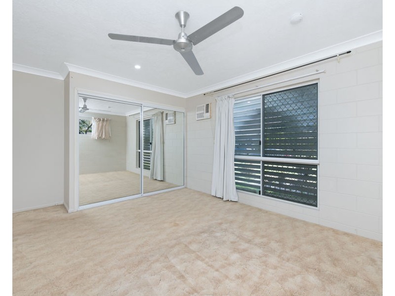 1 Durnley Court, Rasmussen QLD 4815