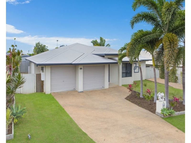 12 Baxendell Place, Bushland Beach QLD 4818