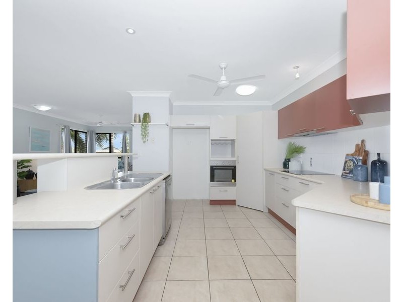 12 Baxendell Place, Bushland Beach QLD 4818