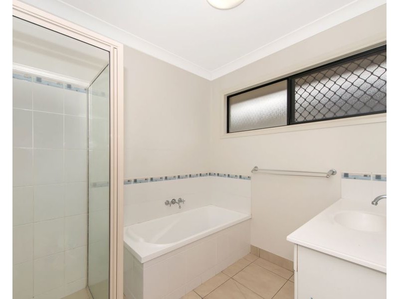 12 Baxendell Place, Bushland Beach QLD 4818