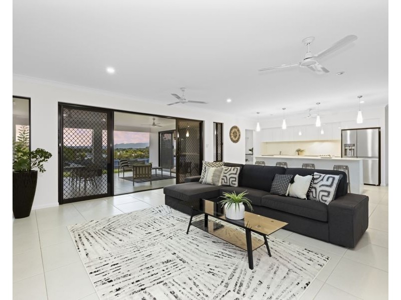 15 Knox Court, Mount Louisa QLD 4814