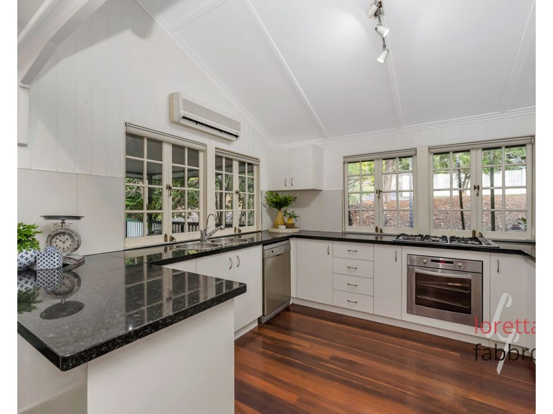 15 Chubb Street, Belgian Gardens QLD 4810