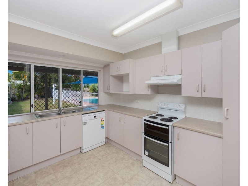 7 Tartan Place, Rasmussen QLD 4815