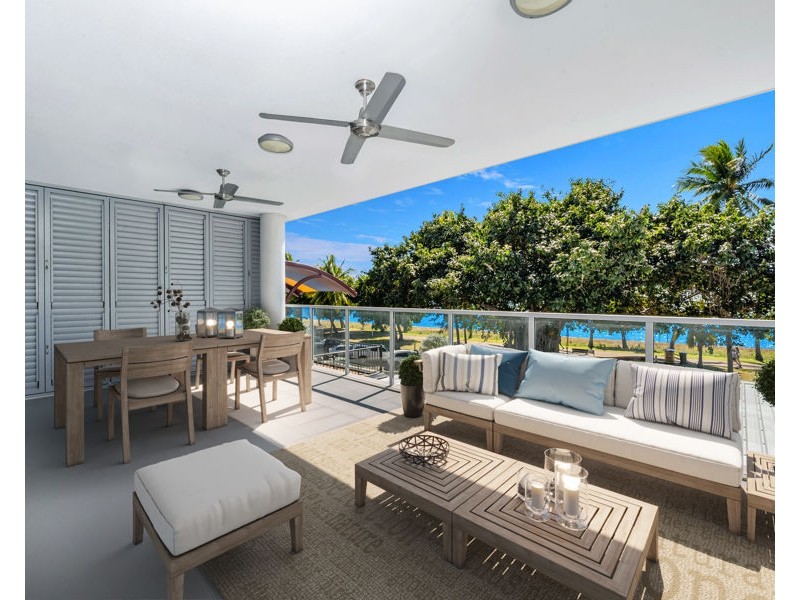 2/62 The Strand, North Ward QLD 4810