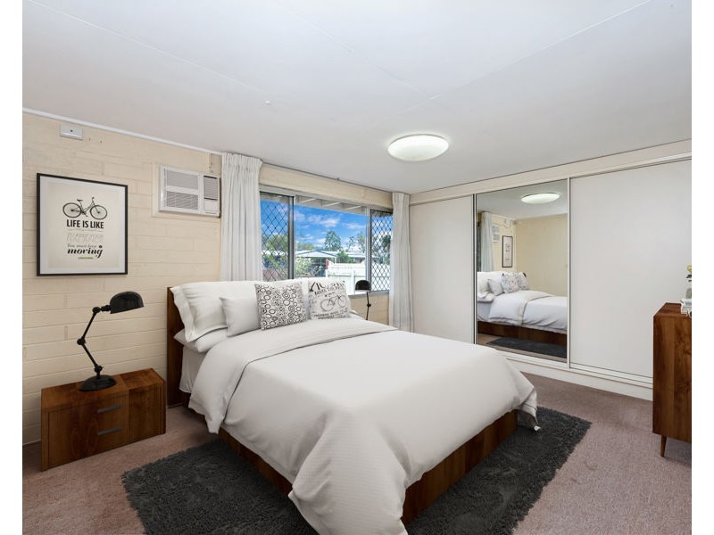 12 Hasson Street, Kirwan QLD 4817