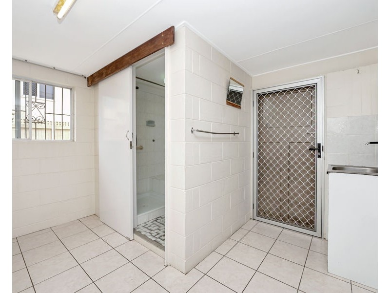 12 Hasson Street, Kirwan QLD 4817