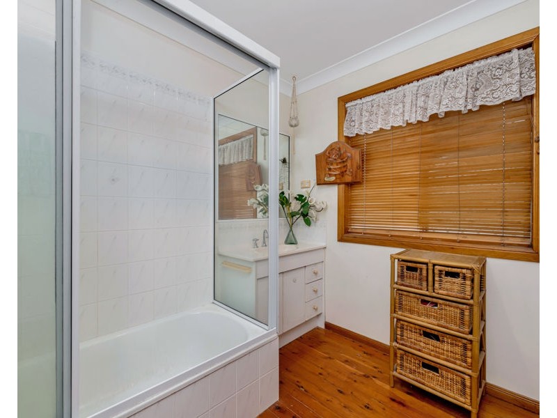 9 Canyon Court, Mount Louisa QLD 4814