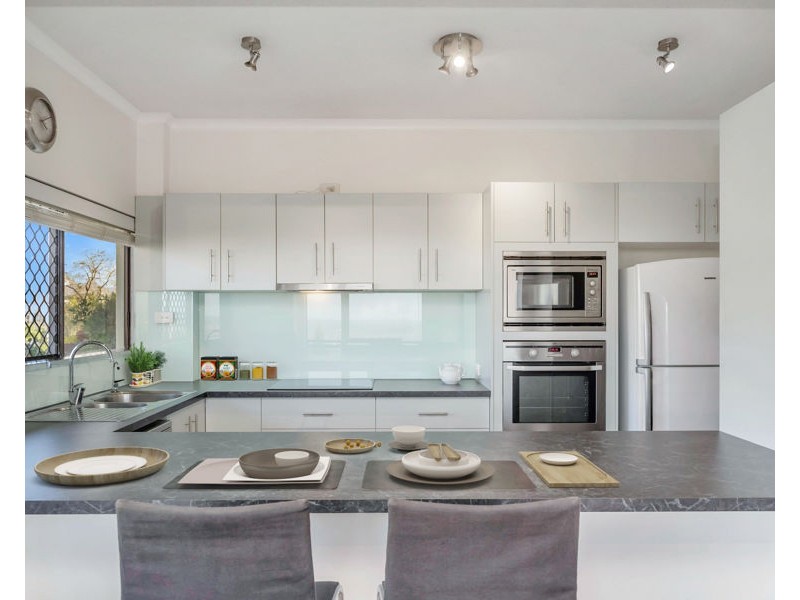 22/7-11 Hale Street, North Ward QLD 4810