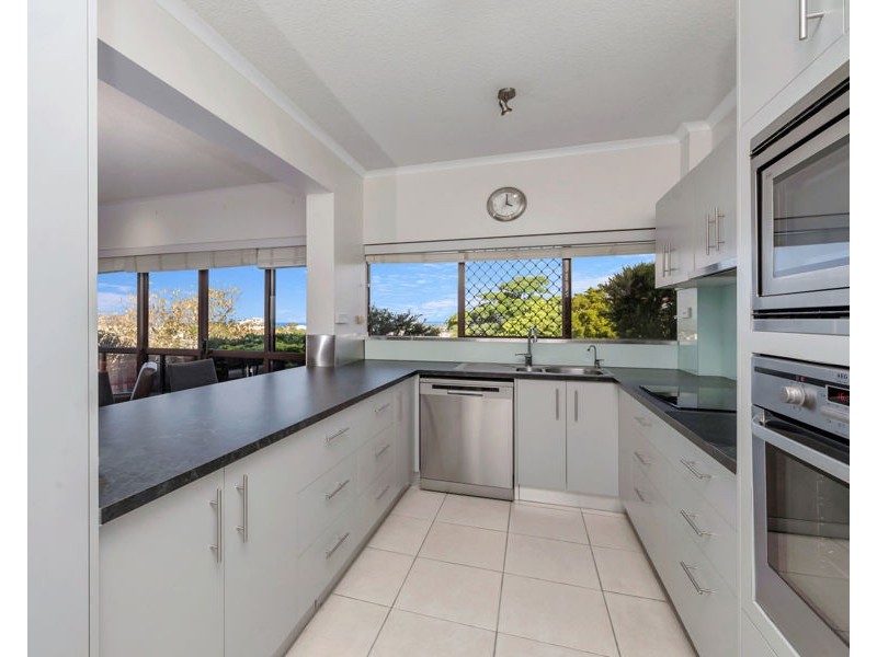 22/7-11 Hale Street, North Ward QLD 4810