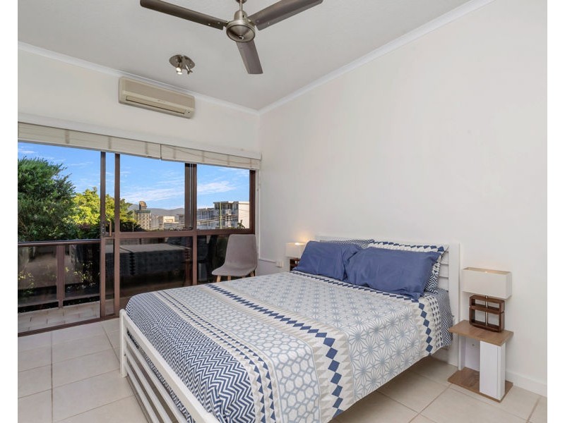 22/7-11 Hale Street, North Ward QLD 4810