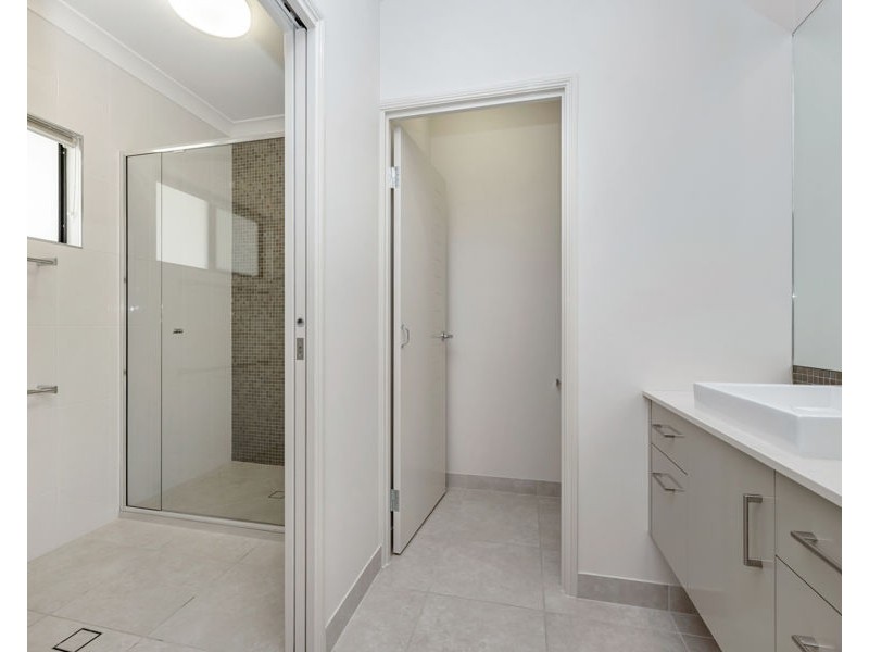 22 Genesta Court, Bushland Beach QLD 4818