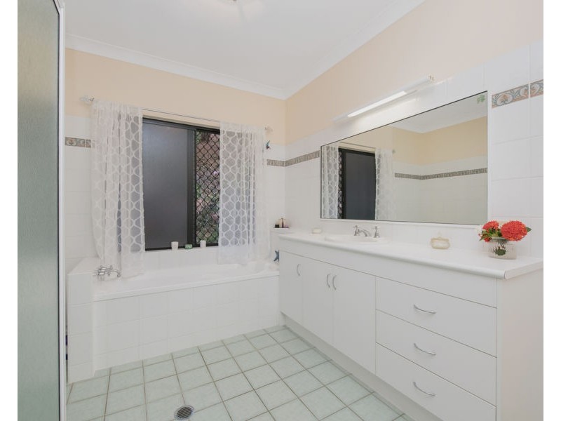 37 Coral Sea Crescent, Wulguru QLD 4811