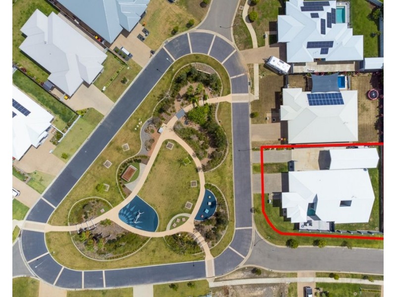 7 Windermere Loop, Burdell QLD 4818