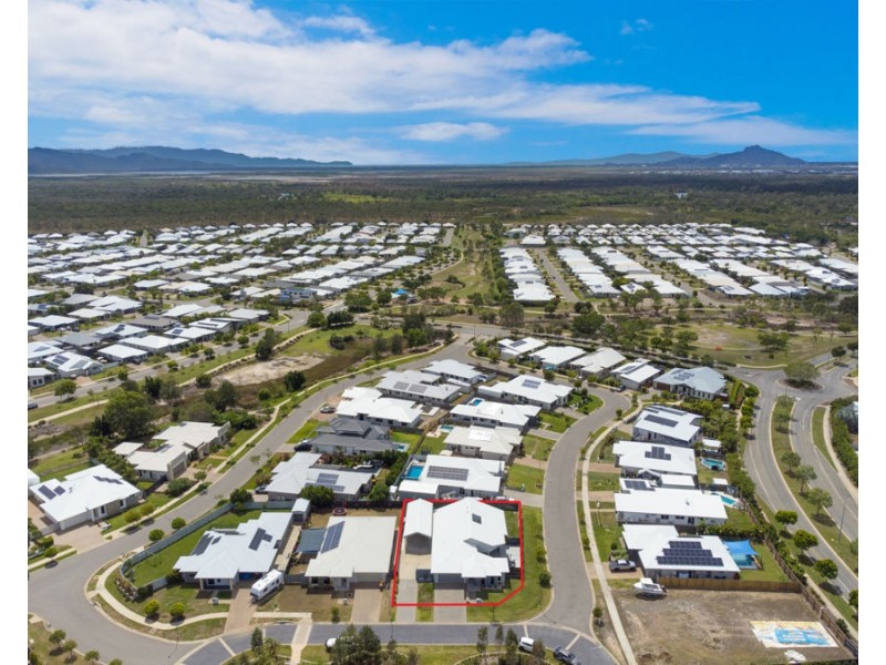 7 Windermere Loop, Burdell QLD 4818