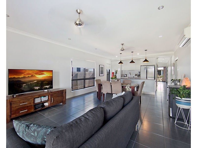 17 Nyota Street, Burdell QLD 4818