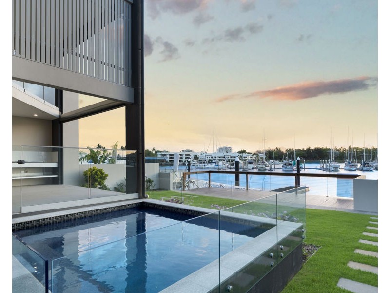 14/48-55 Sir Leslie Thiess Drive, Townsville City QLD 4810