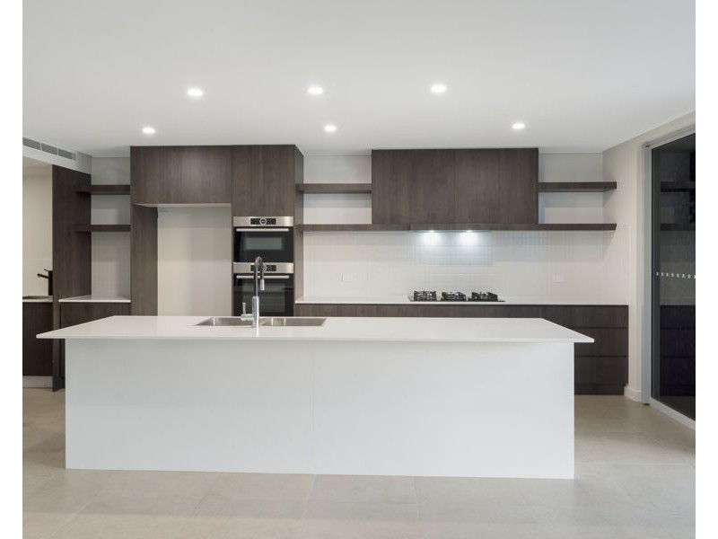 14/48-55 Sir Leslie Thiess Drive, Townsville City QLD 4810