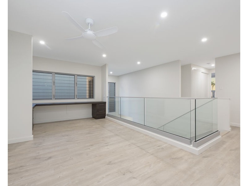 14/48-55 Sir Leslie Thiess Drive, Townsville City QLD 4810