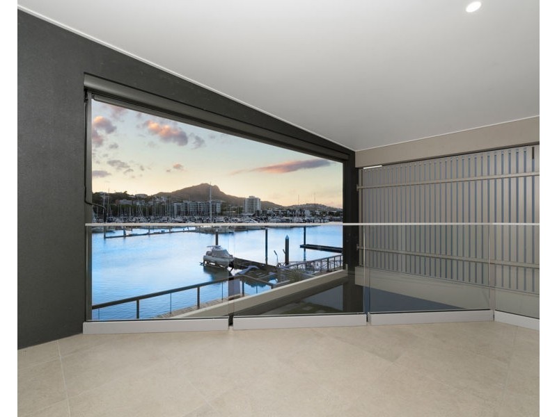 14/48-55 Sir Leslie Thiess Drive, Townsville City QLD 4810