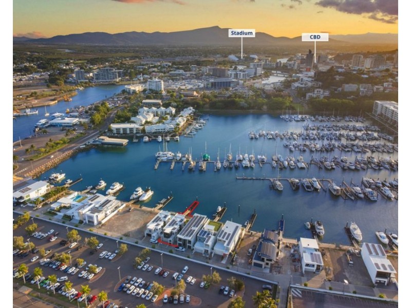 14/48-55 Sir Leslie Thiess Drive, Townsville City QLD 4810