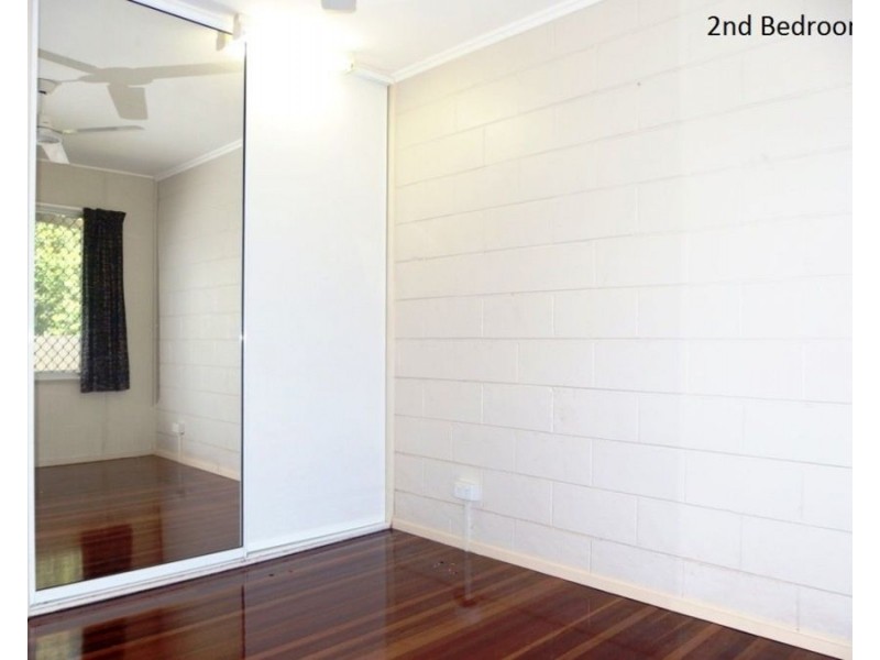 1/25 Corcoran Street, Pimlico QLD 4812