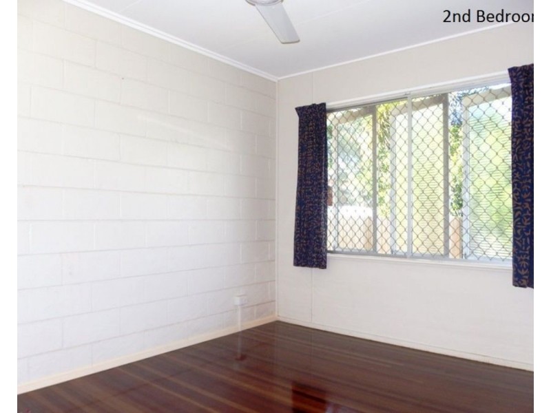 1/25 Corcoran Street, Pimlico QLD 4812