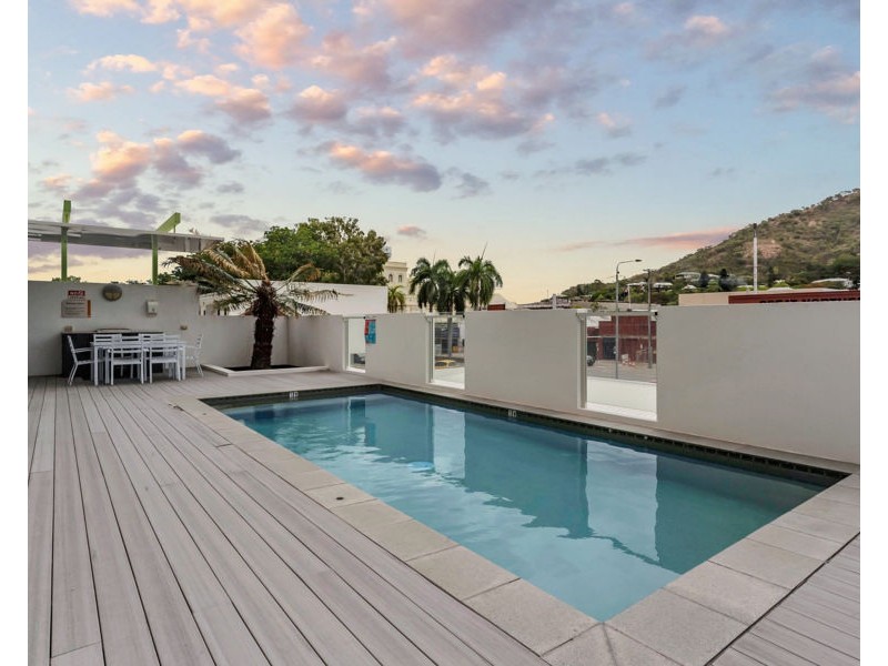 1001/3 Kingsway Place, Townsville City QLD 4810