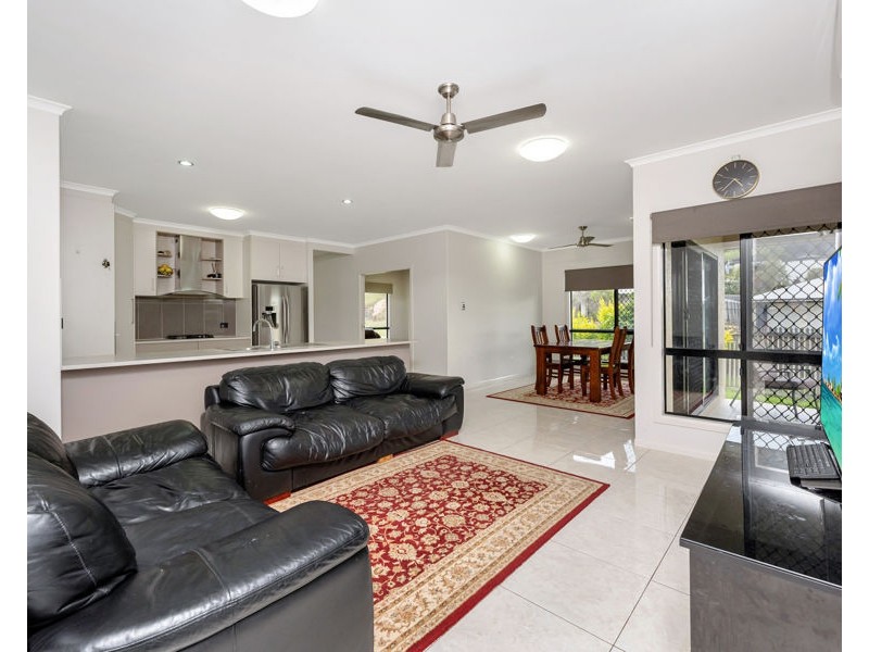 22-24 Franklin Drive, Mount Louisa QLD 4814