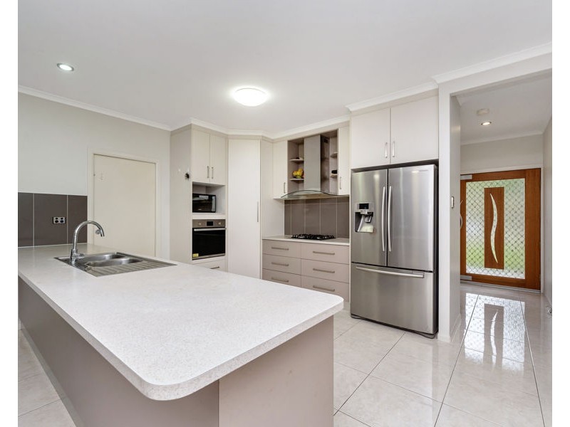 22-24 Franklin Drive, Mount Louisa QLD 4814
