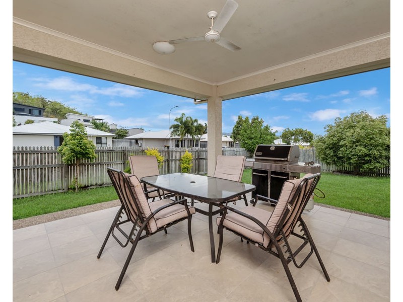 22-24 Franklin Drive, Mount Louisa QLD 4814