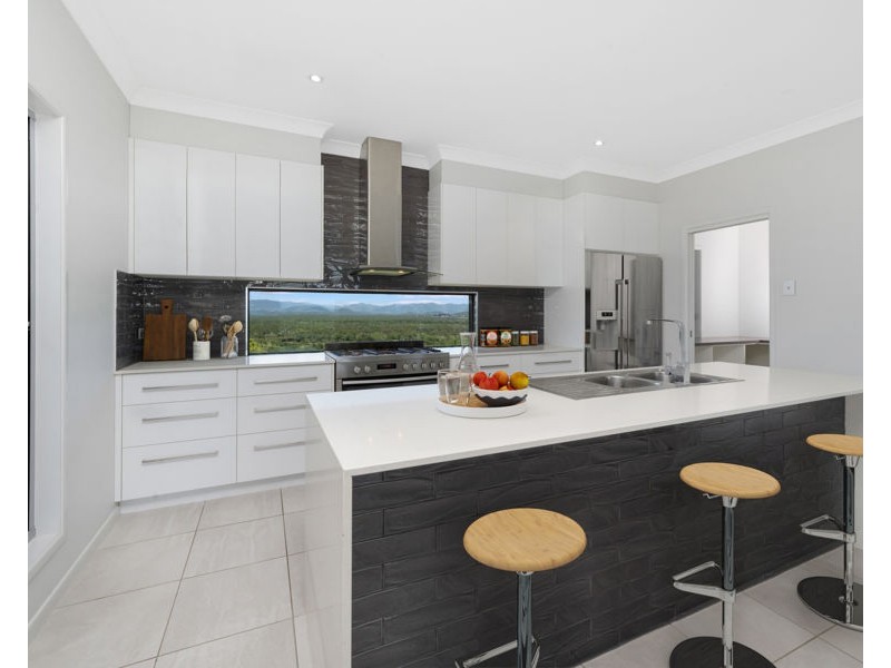 85 Goicoechea Drive, Bushland Beach QLD 4818