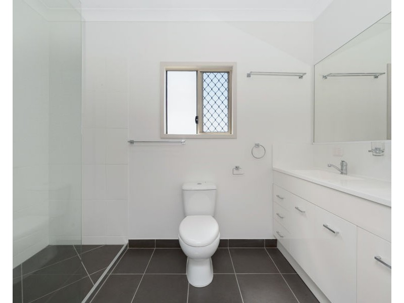 2/26 Glasgow Avenue, Mount Louisa QLD 4814