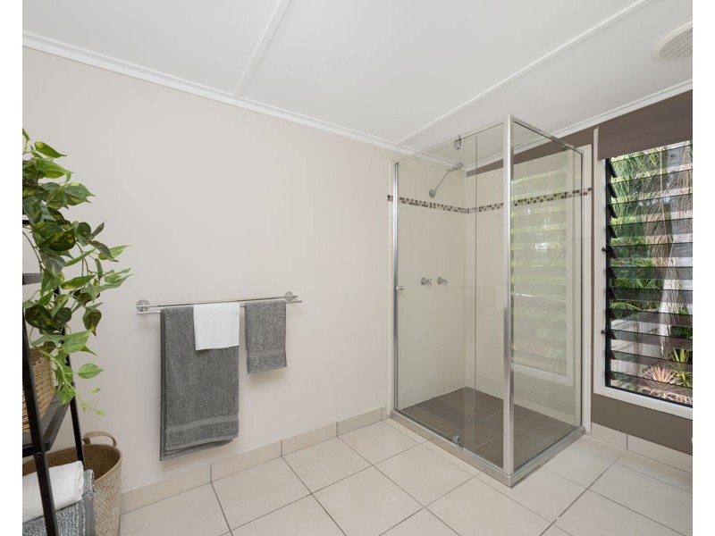 60 Tenth Avenue, Railway Estate QLD 4810