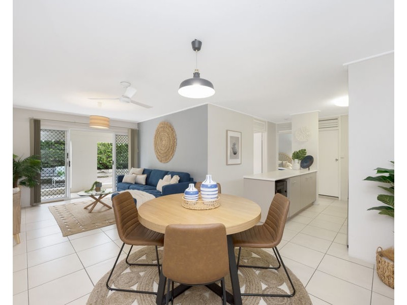 4/8 McKinley Street, North Ward QLD 4810