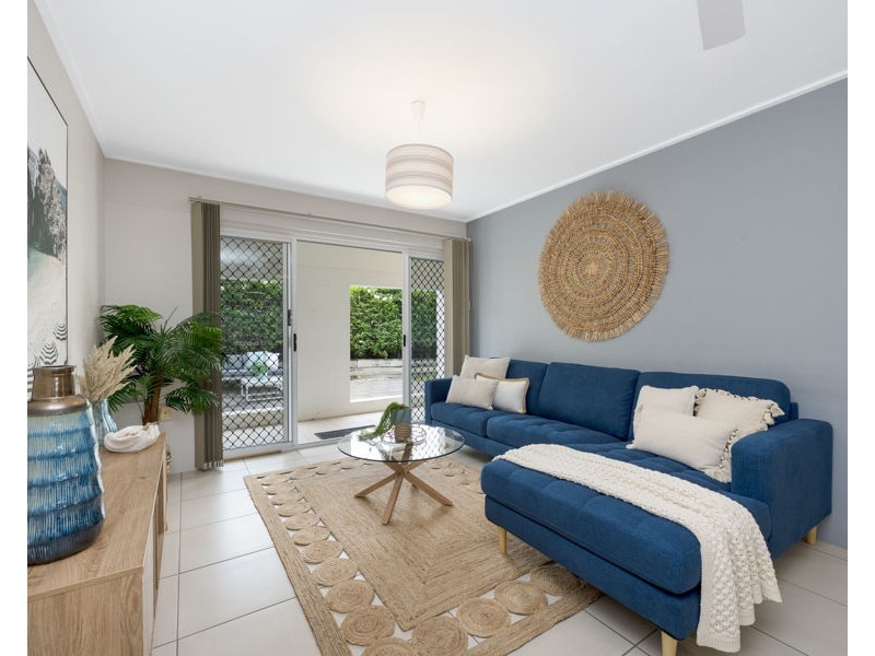 4/8 McKinley Street, North Ward QLD 4810