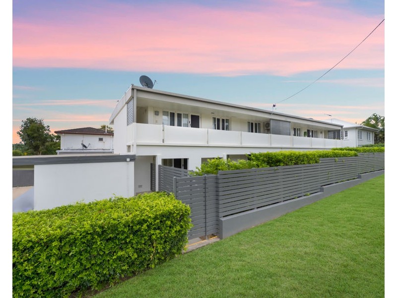 4/8 McKinley Street, North Ward QLD 4810