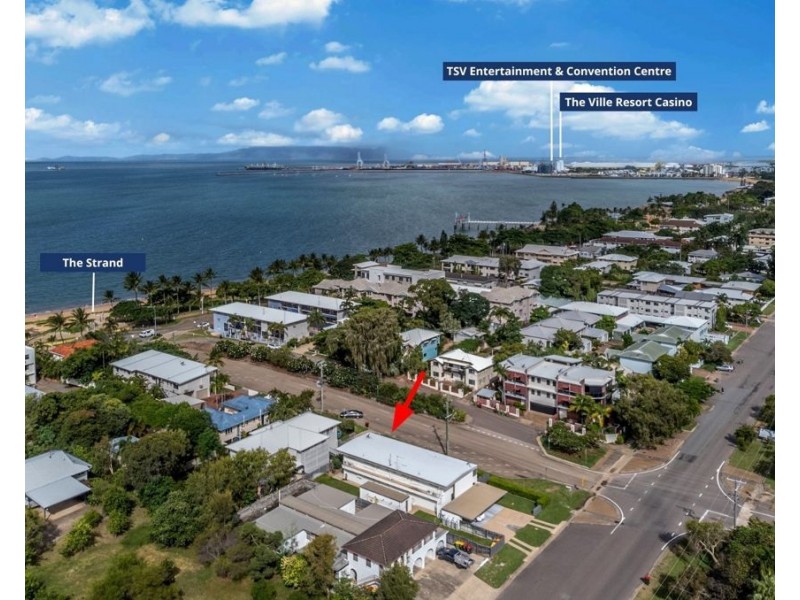 4/8 McKinley Street, North Ward QLD 4810