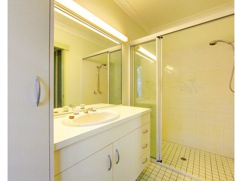 6 Capri Court, Heatley QLD 4814