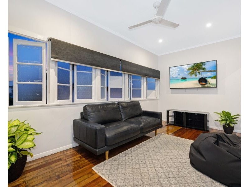 7 Garrick Street, West End QLD 4810