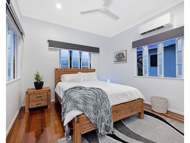 7 Garrick Street, West End QLD 4810