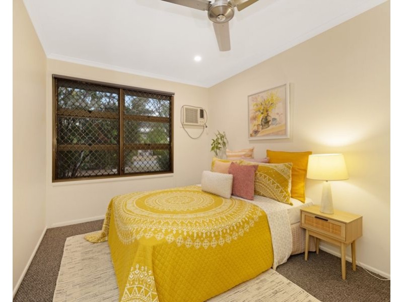 13 Banora Court, Mount Louisa QLD 4814