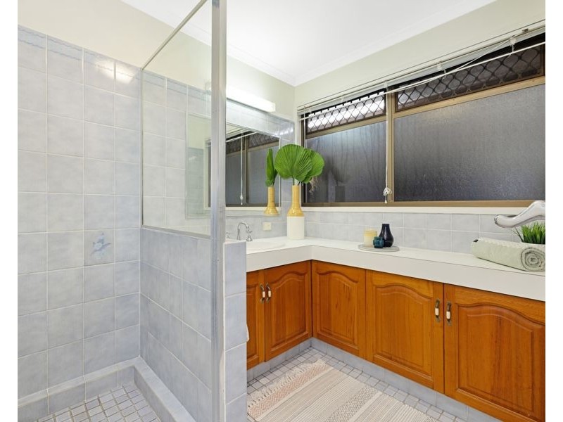 13 Banora Court, Mount Louisa QLD 4814