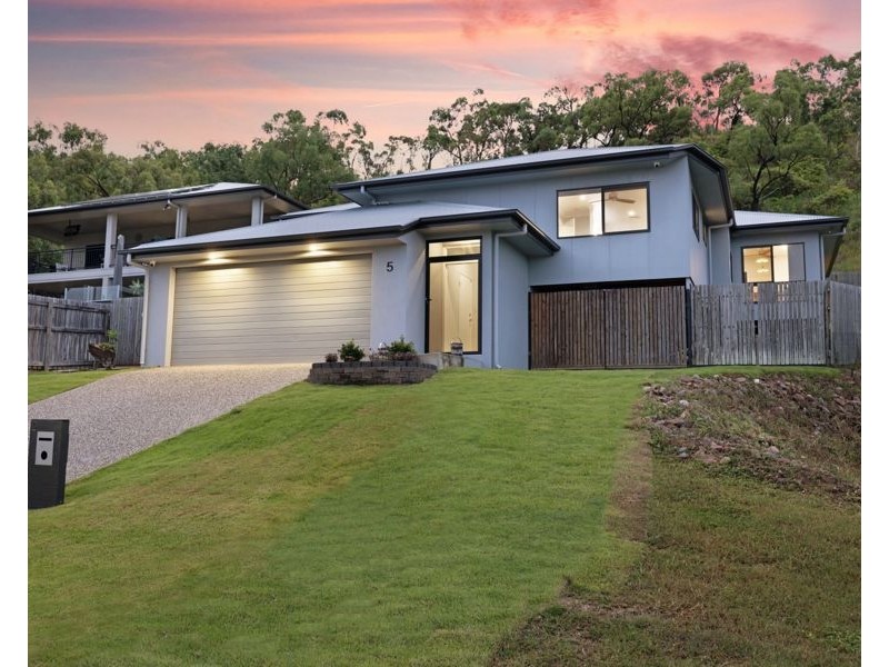 5 Kosciusko Way, Mount Louisa QLD 4814