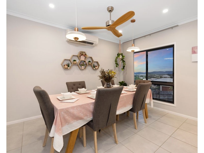 5 Kosciusko Way, Mount Louisa QLD 4814