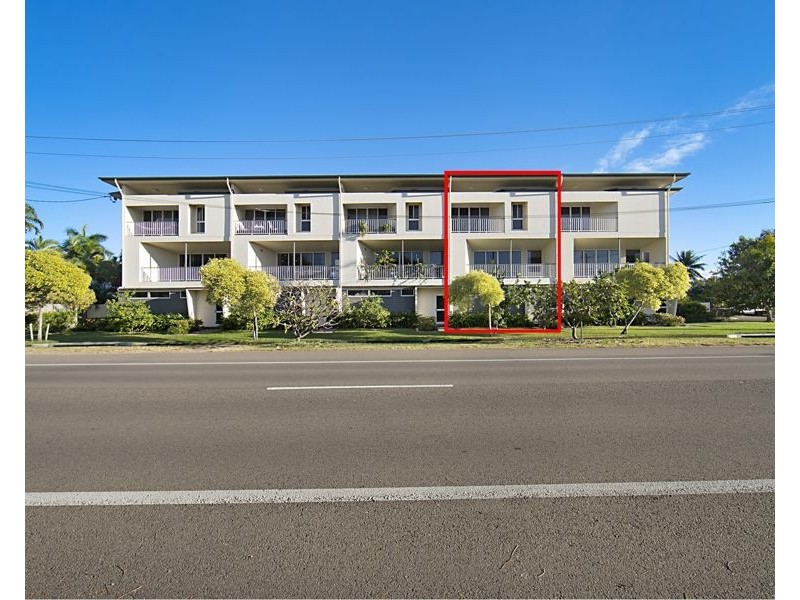 2/146 Eyre Street, North Ward QLD 4810